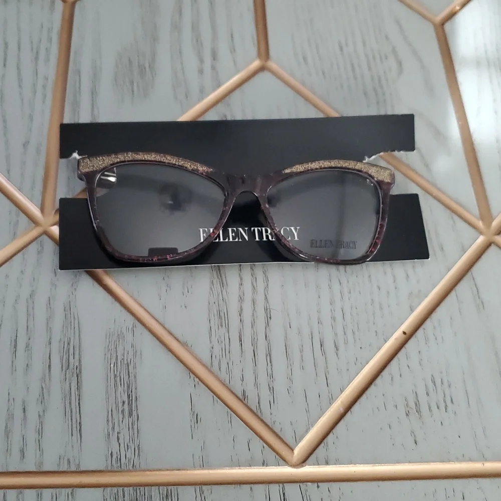New Ellen Tracy Lucerne Women's Glasses in Gold and Purple Laminate. 51/15/135.